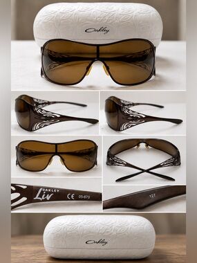 Vintage Y2K Oakley LIV 05-670 Sunglasses + Original Case